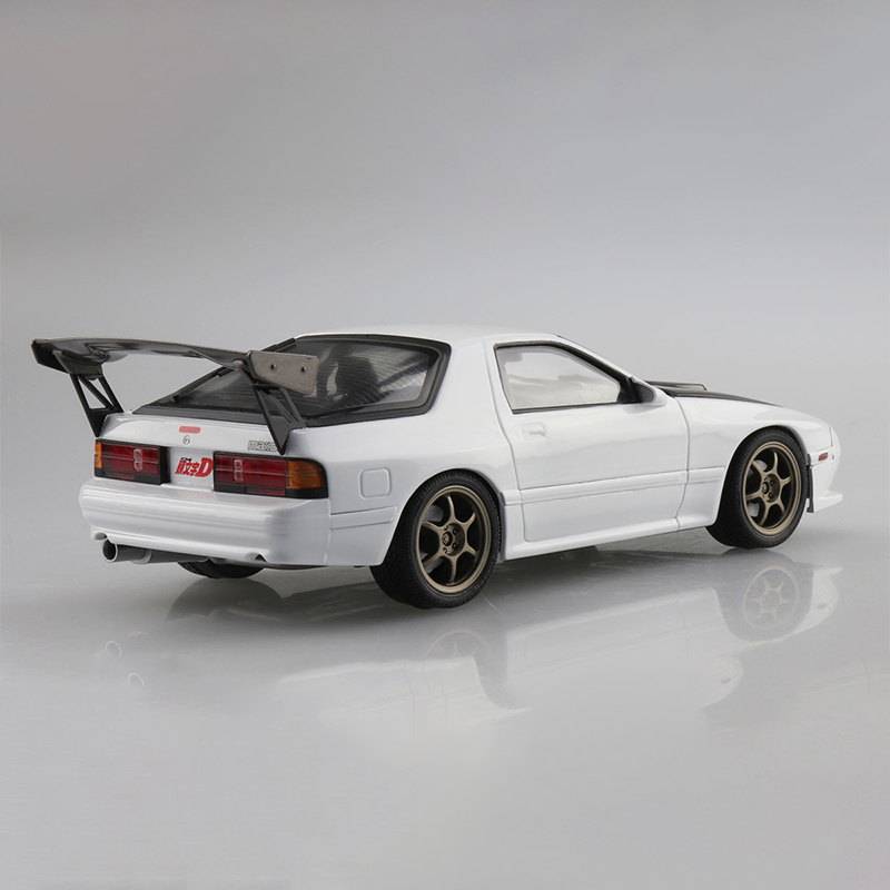 Modèle de voiture à assembler  - Model Kit Initial D avis et prix